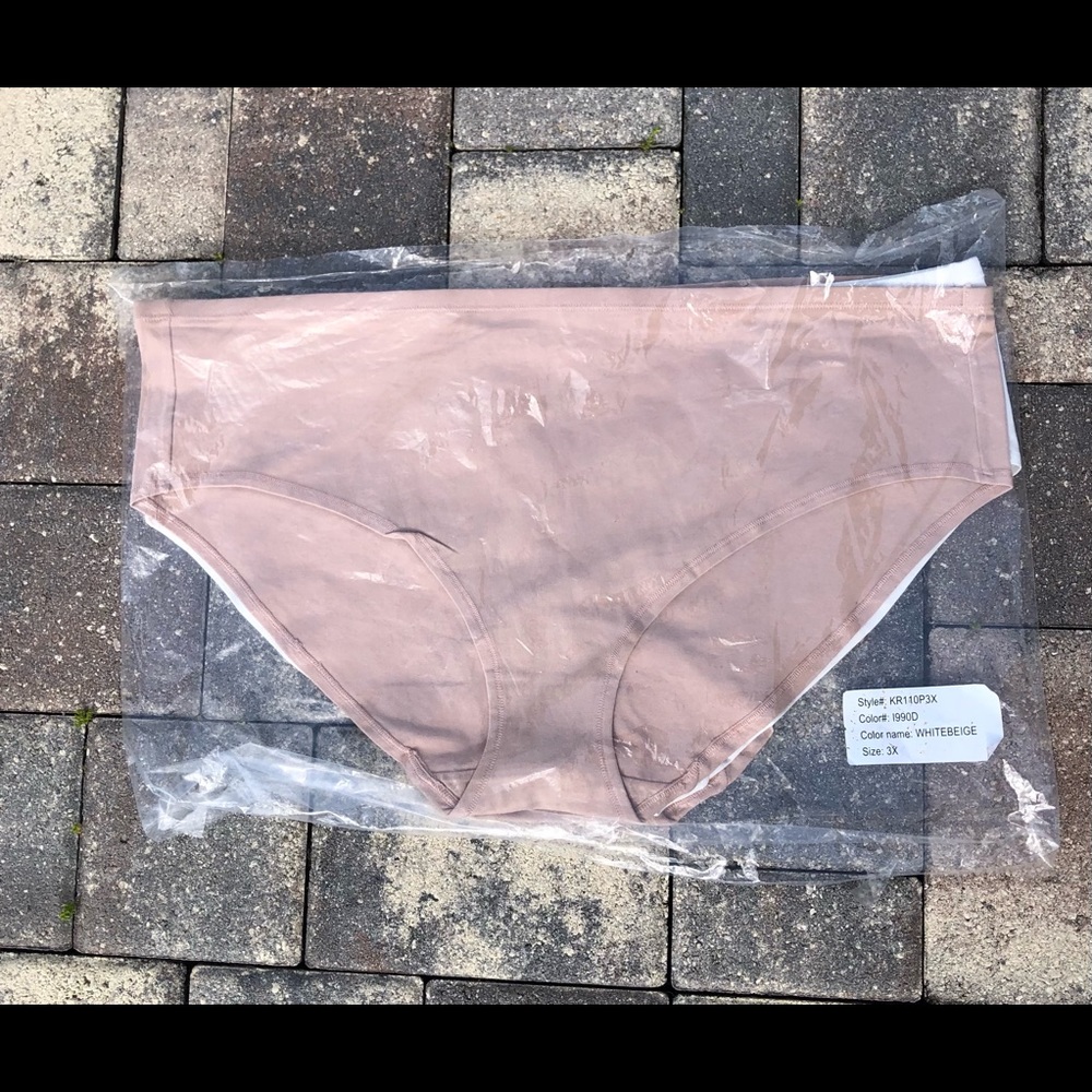 Komar  Underwear 3 Piece Set NWT